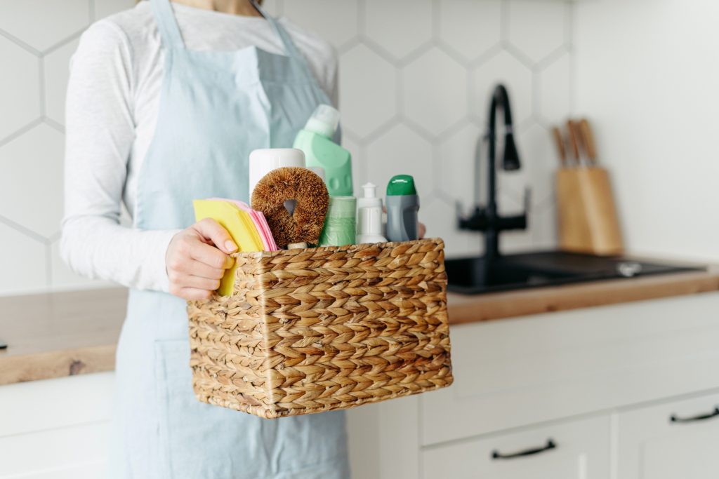Eco-Friendly Cleaning Hacks